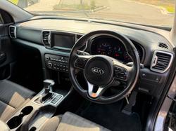 2017 Kia
Sportage Si Premium