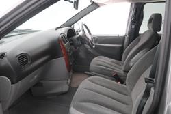 2005 Chrysler Grand Voyager SE 4th Gen MY05 Mineral Grey