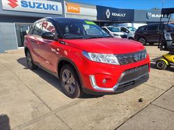 2024 Suzuki Vitara LY Series II Bright Red 5/Black Two Tone