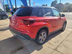 2024 Suzuki Vitara LY Series II Bright Red 5/Black Two Tone