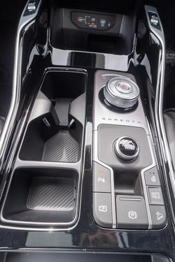 2024 Kia
Sorento HEV GT-Line