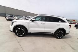 2024 Kia
Sorento HEV GT-Line