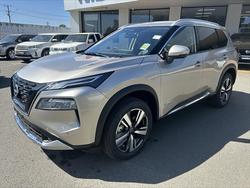 2024 Nissan T33 TI