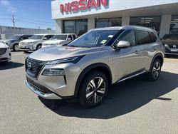 2024 Nissan T33 TI