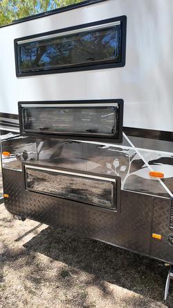 2025 Newlands Family Tourister 650