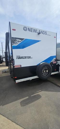 2025 Newlands Family Tourister 650