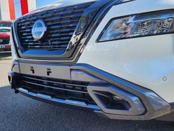 2025 Nissan
X-TRAIL N-TREK