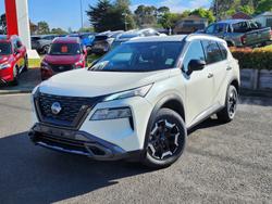 2025 Nissan
X-TRAIL N-TREK