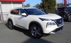 2025 Nissan
X-TRAIL Ti-L