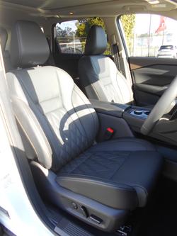2025 Nissan
X-TRAIL Ti-L