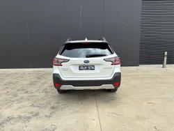 2024 Subaru Outback AWD