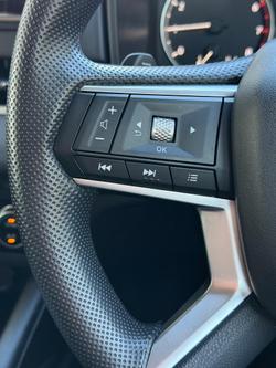 2024 Mitsubishi
Outlander ES