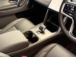2024 Land Rover
                Discovery Sport P250 Dynamic HSE