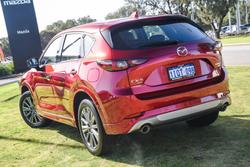 2024 Mazda
CX-5 G35 Akera