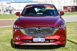 2024 Mazda
CX-5 G35 Akera