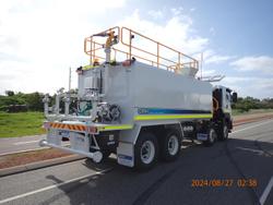 2025 Isuzu F Series FYH300-350 White