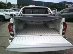 2023 Nissan Navara ST D23 MY23 4x2 Solid White
