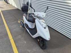 2014 Yamaha Vity (XC125E) Vity White