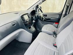 2018 Hyundai
                iLoad 
