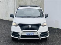 2018 Hyundai
                iLoad 
