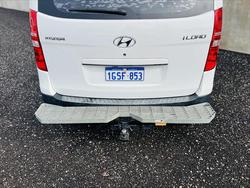 2018 Hyundai
                iLoad 