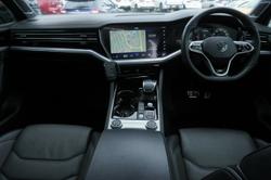 2021 Volkswagen
Touareg V8 TDI Wolfsburg Edition