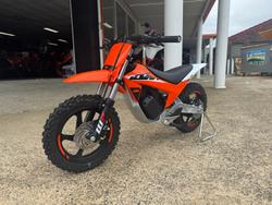 2024 KTM SX-E 2 SX-E Orange