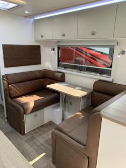 2025 Design RV Forerunner V5-3