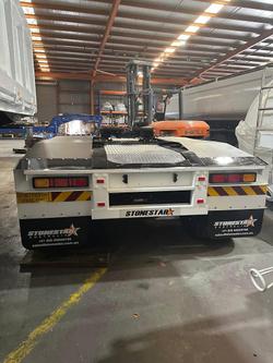 0 Stonestar Tri-Axle Dolly Red
