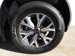 2023 Isuzu
                D-MAX LS-U