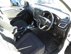 2023 Isuzu
                D-MAX LS-U