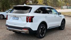 2024 Kia Sorento HEV GT-Line