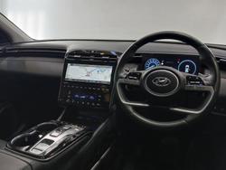 2023 Hyundai
                Tucson Highlander
