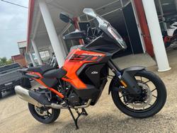 2023 KTM 1290 Super Adventure S Super Adventure Orange