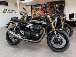 2024 Triumph Speed Twin 1200 RS Speed Twin Black