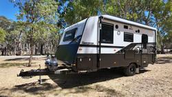 Newlands Tourister 550