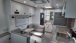 2025 Newlands Tourister 550