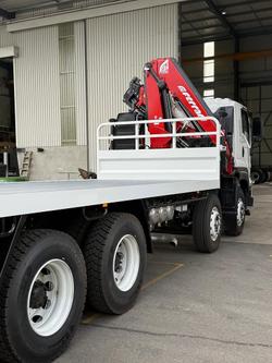 2025 Isuzu F Series FYH300-350 White