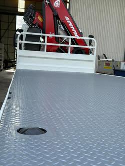 2025 Isuzu F Series FYH300-350 White