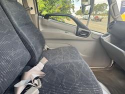 2015 Hino 300 Series 617 Long WHITE