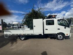 2015 Hino 300 Series 617 Long WHITE