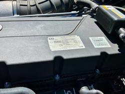 2018 UD Quon 26-390 11Litre Ishift Only 186000 Klm $139000+Gst UD QUON 26-390 WHITE