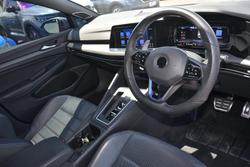 2022 Volkswagen
Golf R