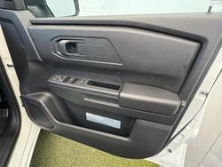 2024 Mitsubishi
Triton GLX