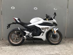 2025 CFMOTO
450SR S ABS