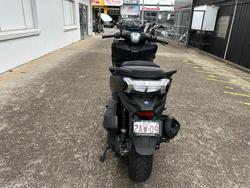 2024 BMW Motorrad C 400 GT IMPERIAL BLUE METALLIC