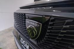 2024 Peugeot
3008 GT Premium Hybrid
