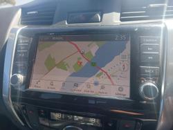 2021 Nissan Navara ST-X