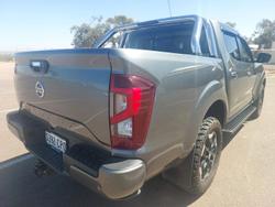 2021 Nissan
Navara ST-X