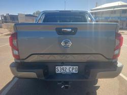 2021 Nissan
Navara ST-X